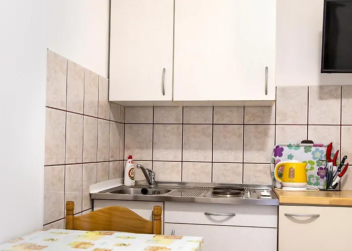 Anamaria Apartment Pag Town